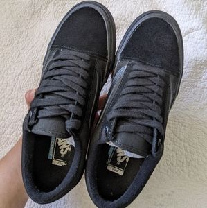 EUC Vans old skool pro shoes in blackout size men’s 8 women’s 10